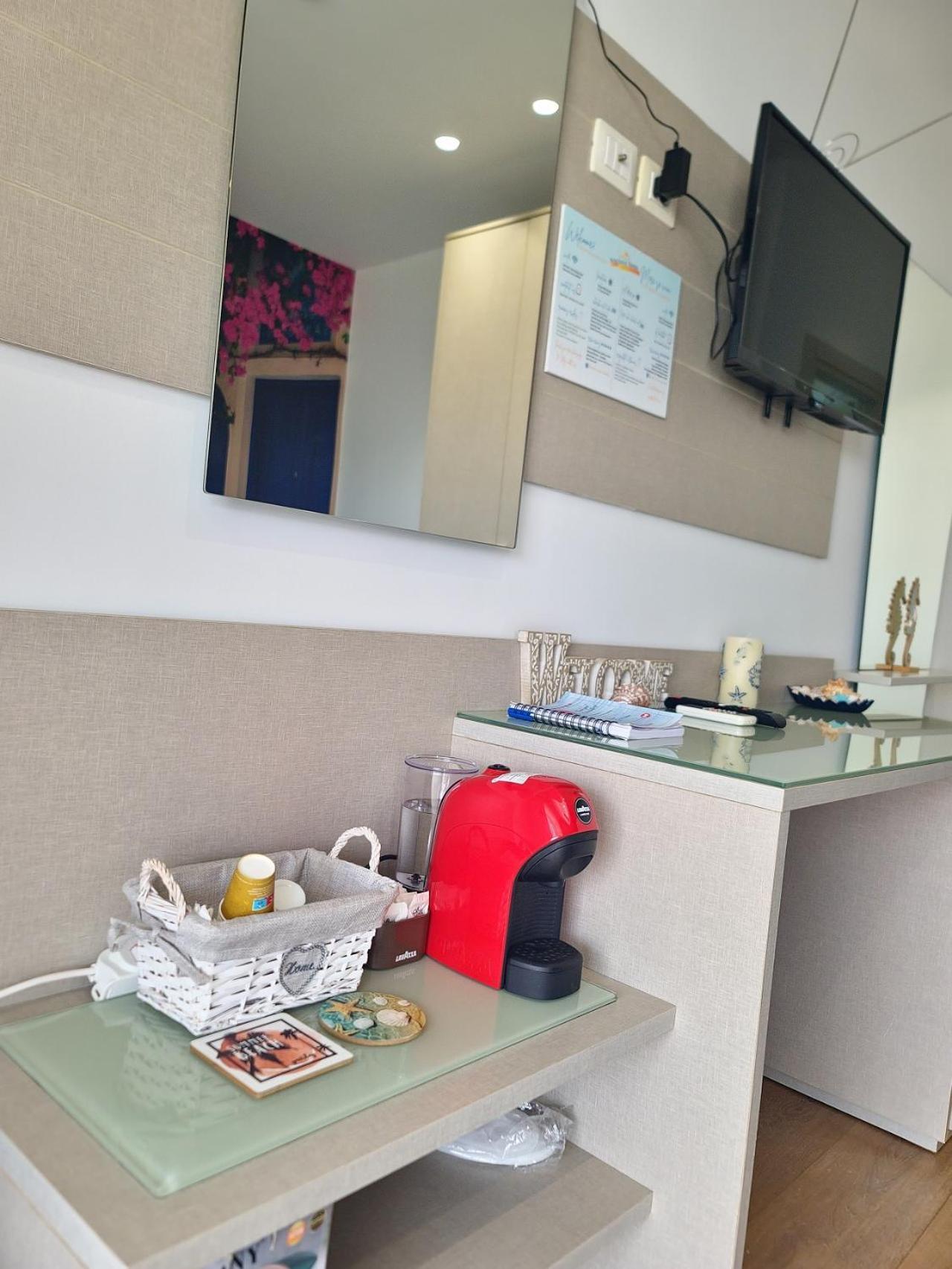 Suncoast Rooms Port Side Saranda Dış mekan fotoğraf